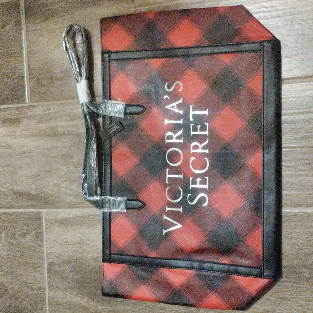 Red and black Victoria's secret tote with logo--NWT